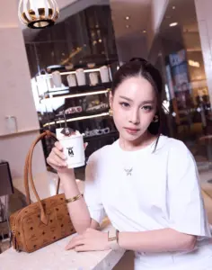 จูจู้ติดแกรม 27